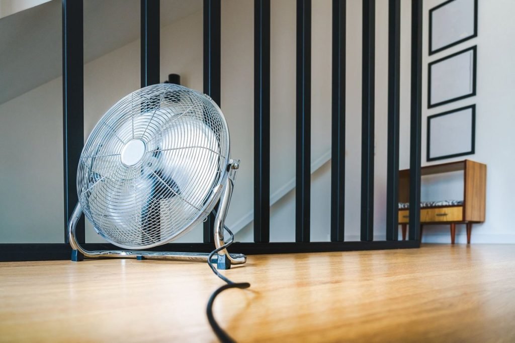 Upał a zdrowie – jak ograniczyć ryzyko przegrzania